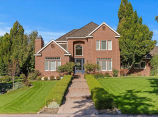 473 N Hampton Ct, Fruit Heights, UT 84037