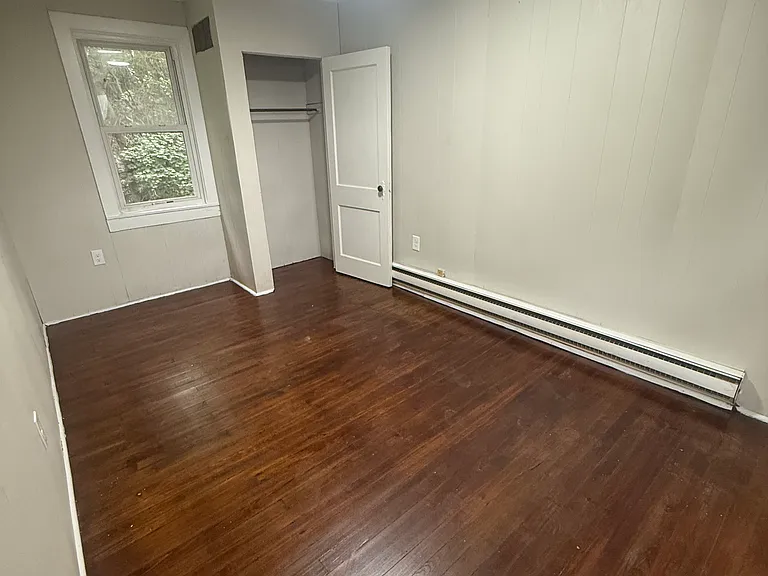 315 Maffett St #319 — Photo 9