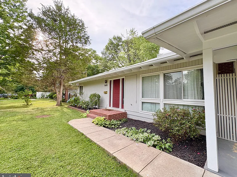 5628 Fillmore Ave — Photo 41