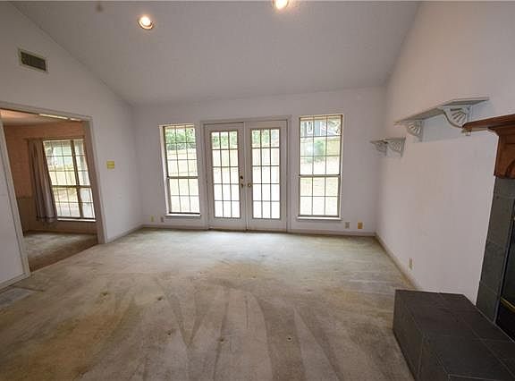 5th image of 8603 Willowick Dr