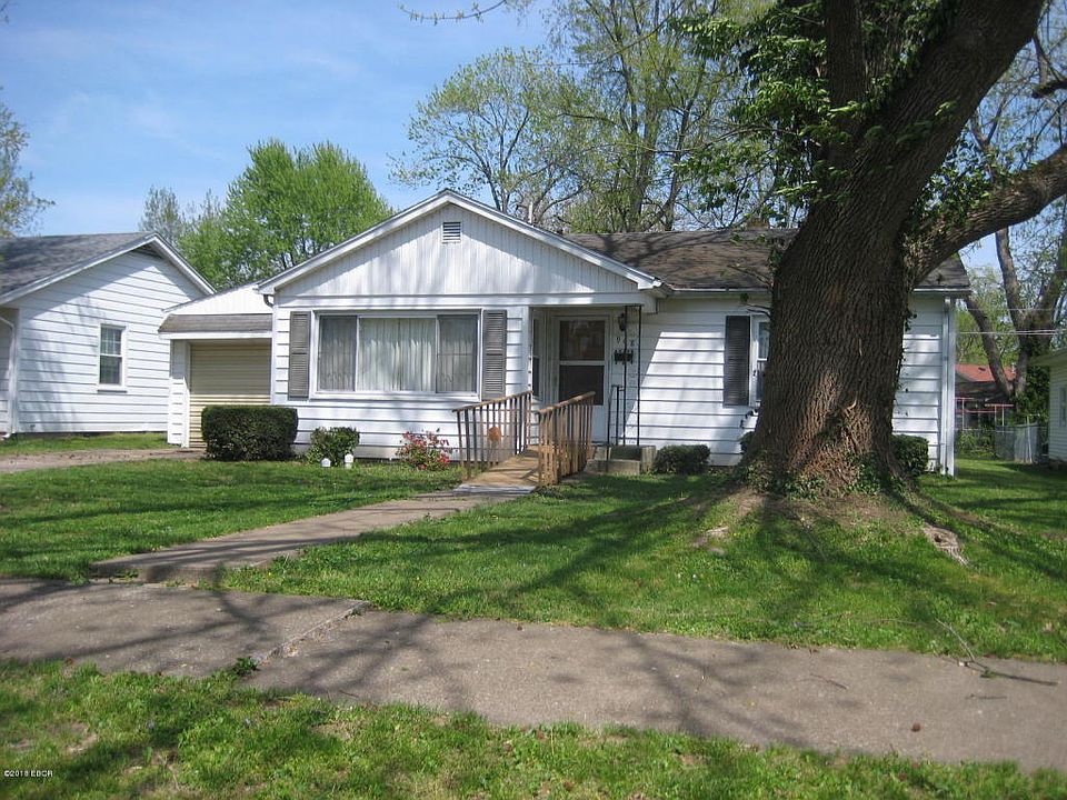 1st image of 908 N 22nd St