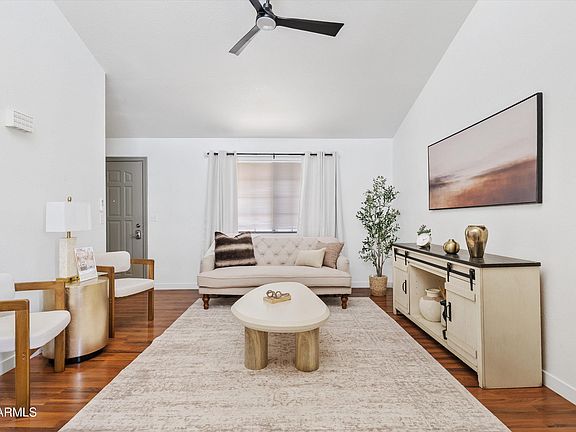 4th image of 2020 W UNION HILLS Drive #263