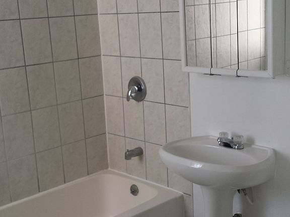 2nd image of 5647 W North Ave #3