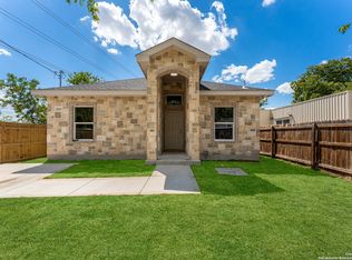 2115 SW 19th St, San Antonio, TX 78207