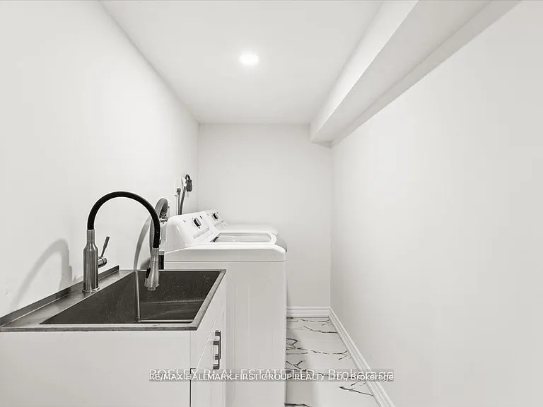 14 Mulgrave St #BASEMENT — Photo 5