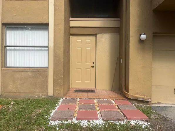 3031 E Missionwood Ln #C-51, Miramar, FL 33025