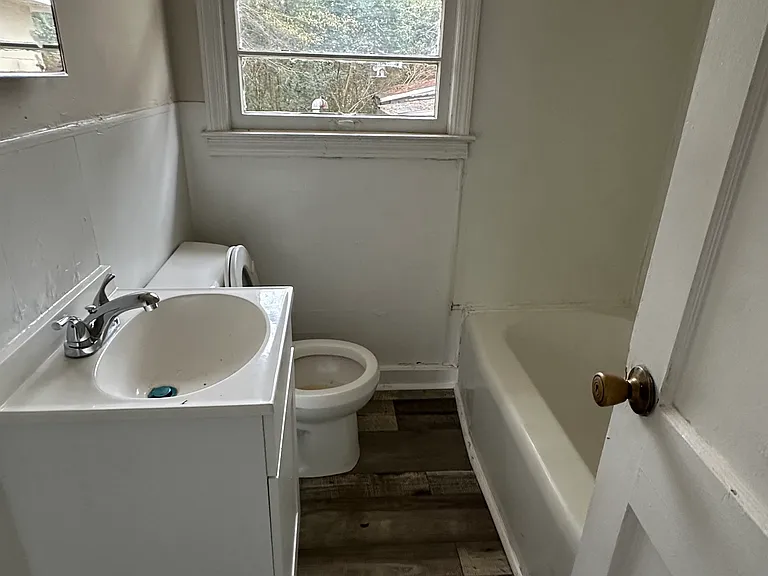 3349 Pio Nono Cir — Photo 7