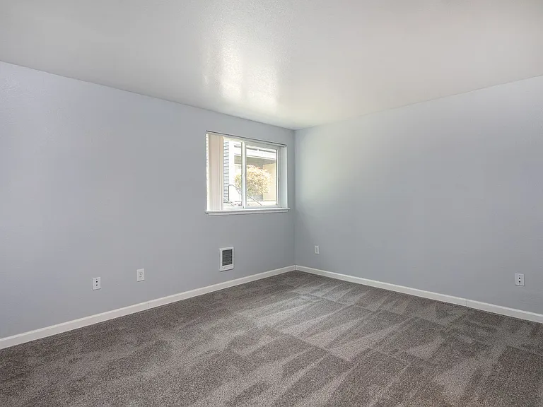 Glade Park Apartments — Photo 22
