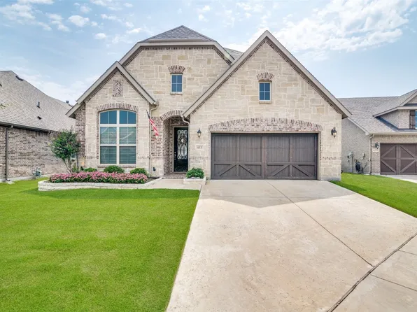 613 Race Dr, Heath, TX 75126
