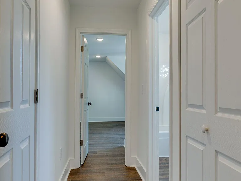 223 Walnut Ln — Photo 19