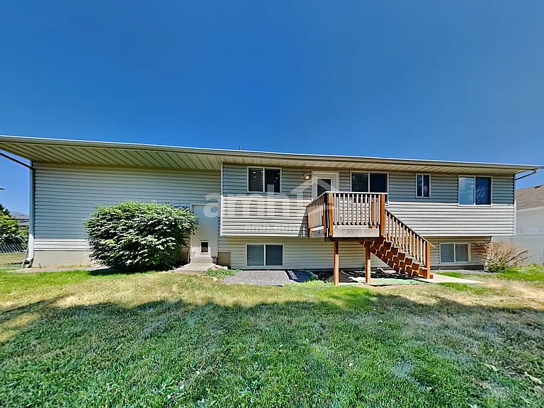 182 S 1125 W — Photo 21
