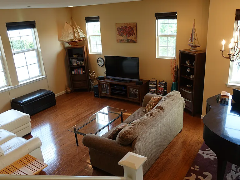 490 Tristania Ter — Photo 7