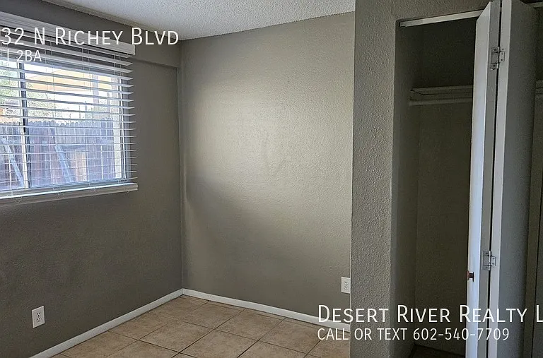 3032 N Richey Blvd — Photo 2