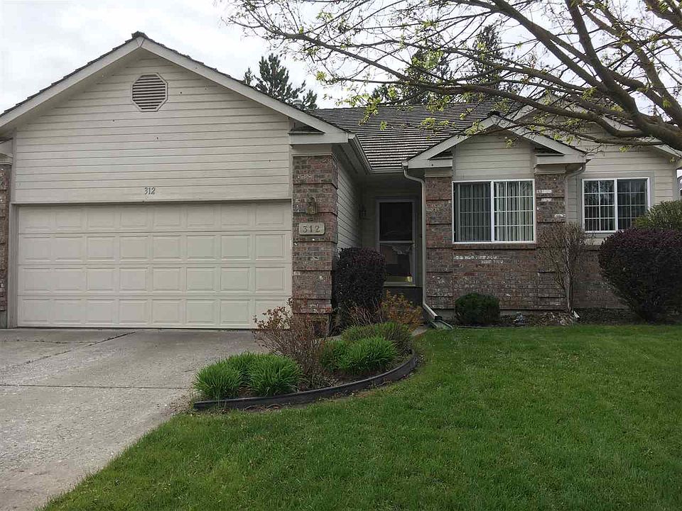1st image of 312 E Bridlewood Ln