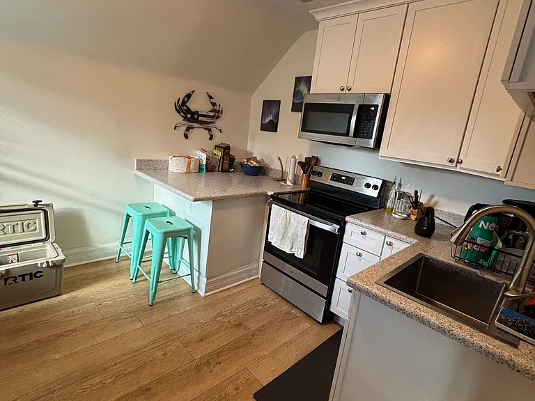 1920 S Washington St #3 — Photo 3