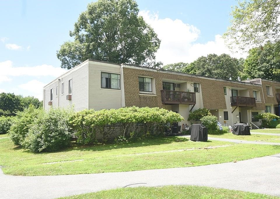 1st image of 216 Vista On The Lake