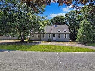 41 Wayland Rd, Barnstable, MA 02630