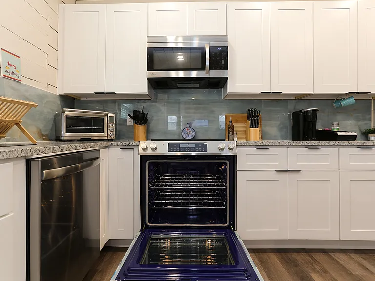 1007 Avant Ave — Photo 18