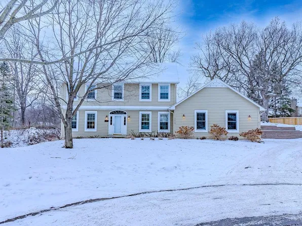 18649 Jacques Ct, Eden Prairie, MN 55346