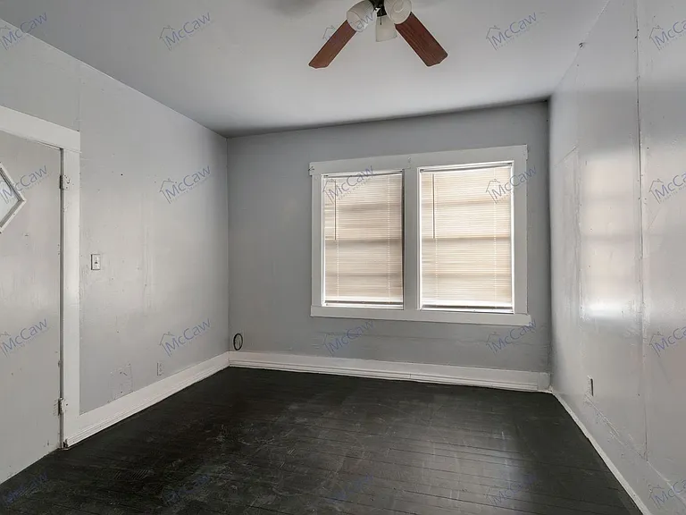 1209 Gladiolus St — Photo 16