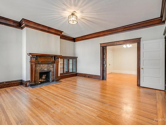 2nd image of 2235 Leavenworth St #2233