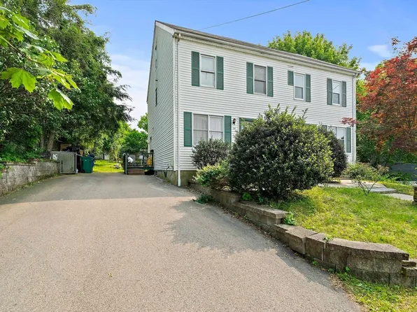 32-34 Lawn St, Attleboro, MA 02703