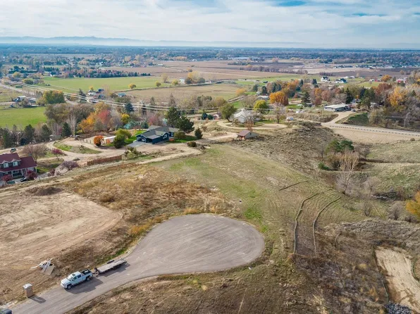 8917 Double Shot Hollow Ln, Middleton, ID 83644