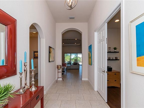 5th image of 28572 San Amaro Dr