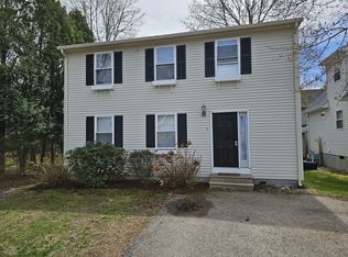 7 Kingston Ave, South Kingstown, RI 02879