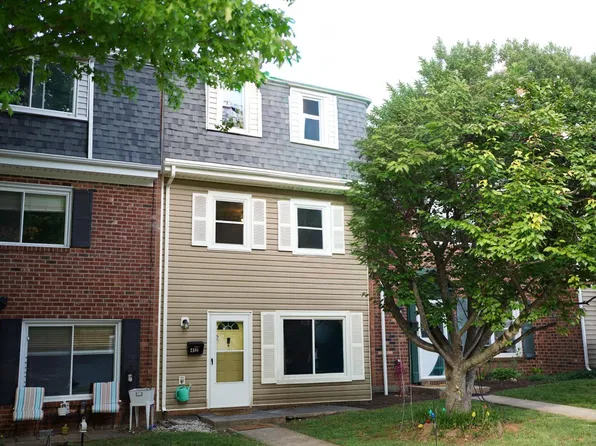 412 W Cadbury Dr, Lynchburg, VA 24501