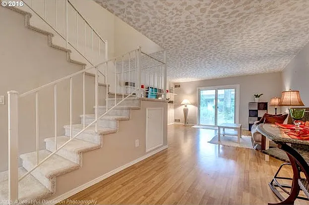 470 N Hayden Island Dr — Photo 21