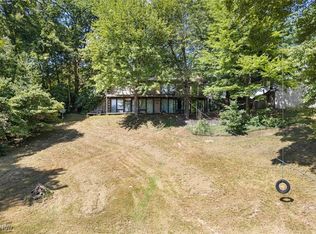 1376 Melscheimer Rd SW, East Sparta, OH 44626
