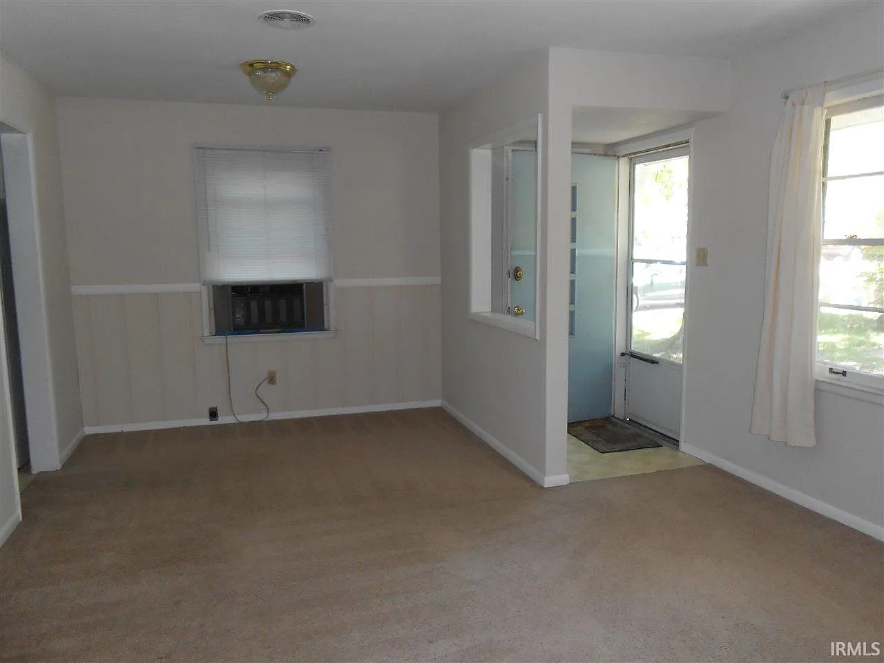2 bed, 1.0 bath, 900 sqft, $1,800 — Photo 4