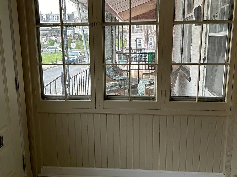 417.5 E Court St — Photo 18