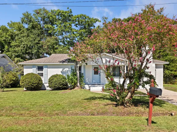 4622 Glenn St, North Charleston, SC 29405