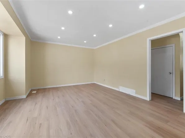 1633 Norman Rd, Windsor, ON N8Y 4N6