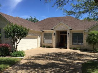 1001 Shinnecock Hills Dr, Georgetown, TX 78628