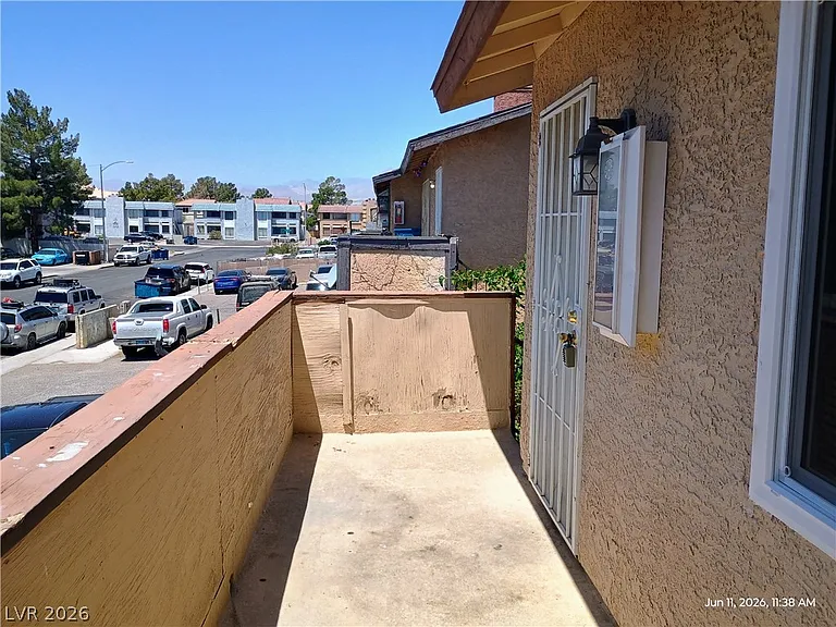 6228 Ilanos Ln #C — Photo 15