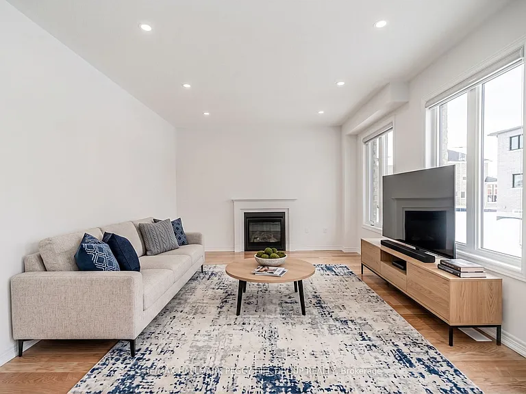 17 Turley Way — Photo 6