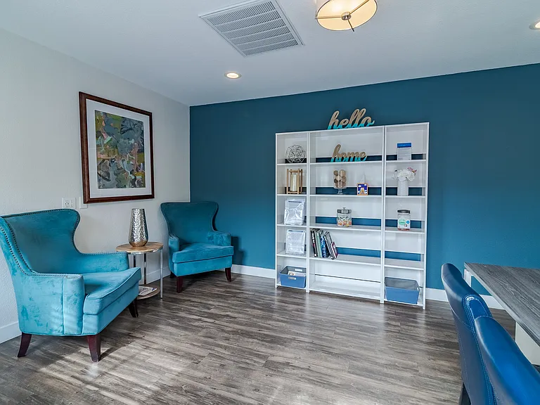 Monte Vista Apartments — Photo 30