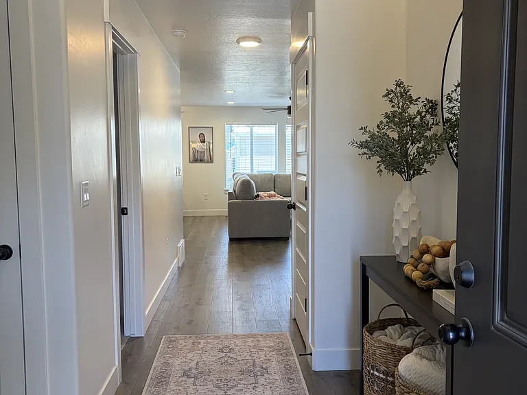 934 N Banner Dr #2 — Photo 11