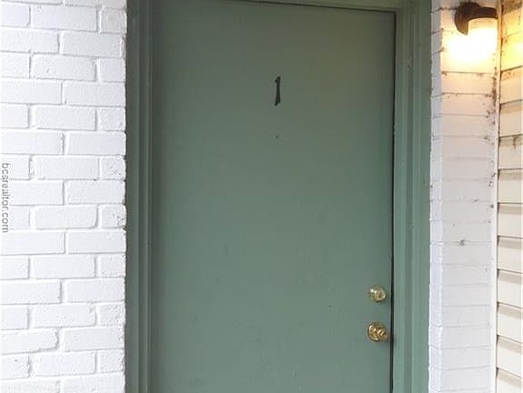 2nd image of 510 Avondale Ave APT 4