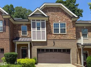 3803 Essex Garden Ln, Raleigh, NC 27612