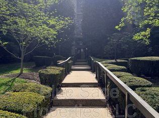 400 Glendale Rd #H-34, Havertown, PA 19083