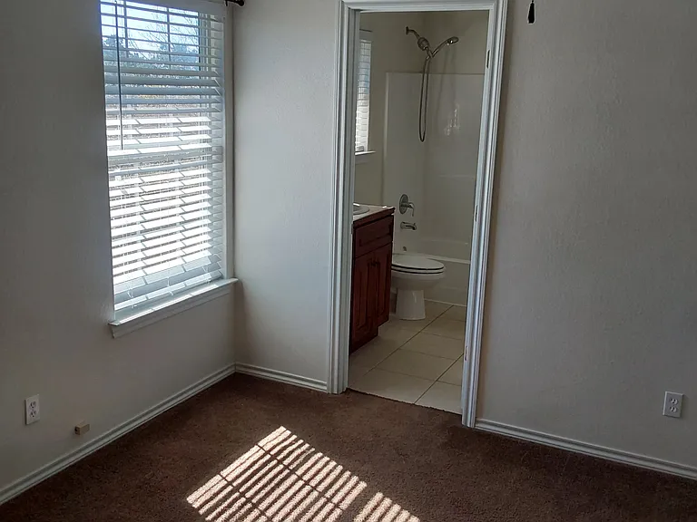 2014 Rebecca Ridge Rd — Photo 7