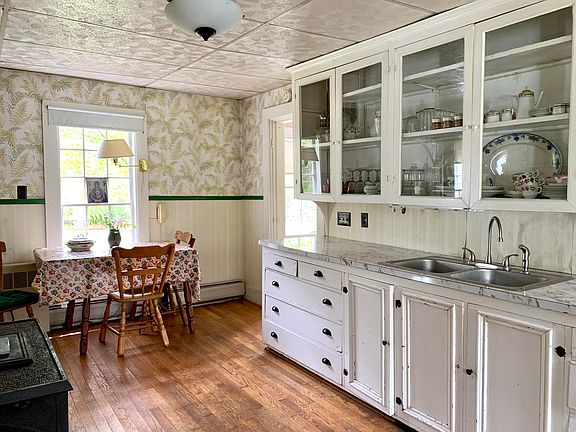 27th image of this home