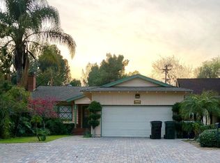 4609 Hampton Rd, La Canada Flintridge, CA 91011