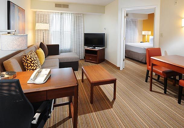 1 Bedroom Suite
