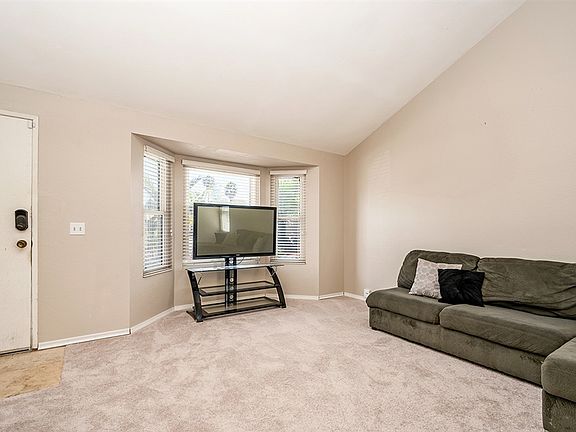 4th image of 2758 Lungos Ct