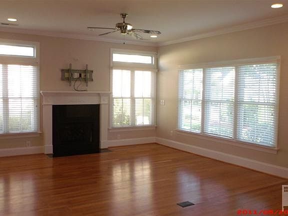 3rd image of 4228 Pine Hollow Road